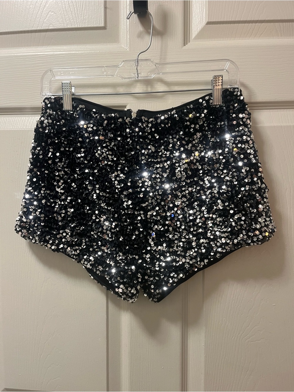 AKIRA Womens M Black Silver Sequin Shorts High Rise Party Club Festival Glam - Picture 2 of 9